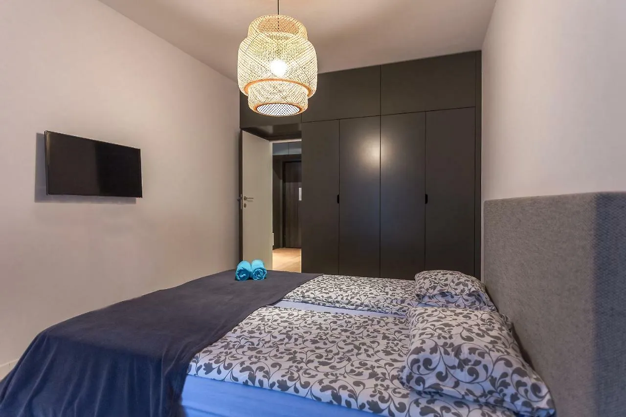 Siedmiogrodzka 1 - 1Br By Homeprime Warsaw Poland
